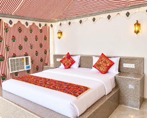 Royal Maharaja Tent With Bathtub (1)
